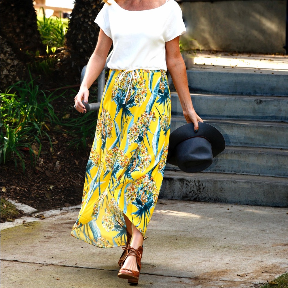 Pineapple Express wrap skirt